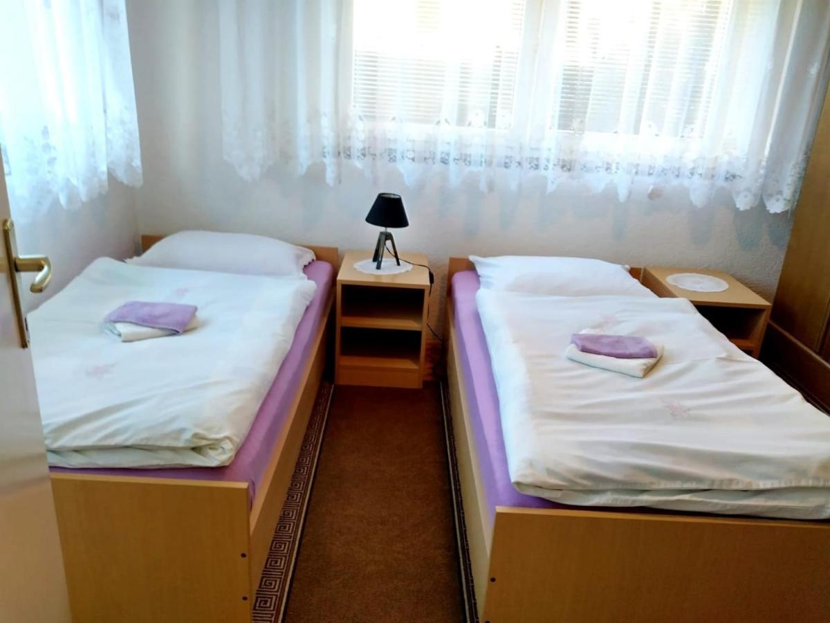 Apartman Pavelic Lovinac  外观 照片