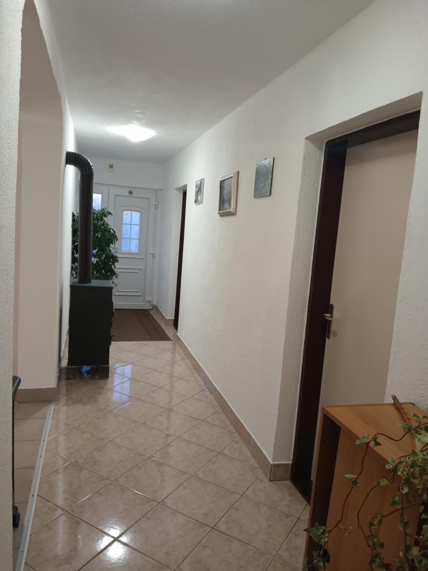 Apartman Pavelic Lovinac  外观 照片